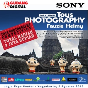 Talkshow & Lomba Toys Photography