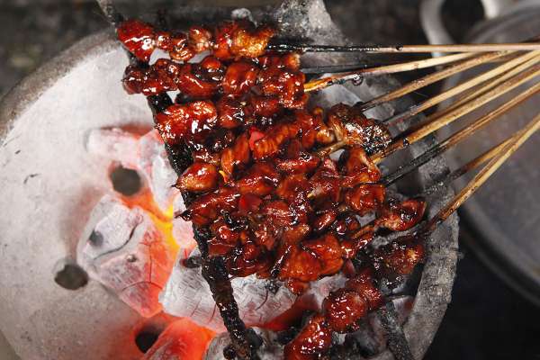Sate Petir Pak Nano