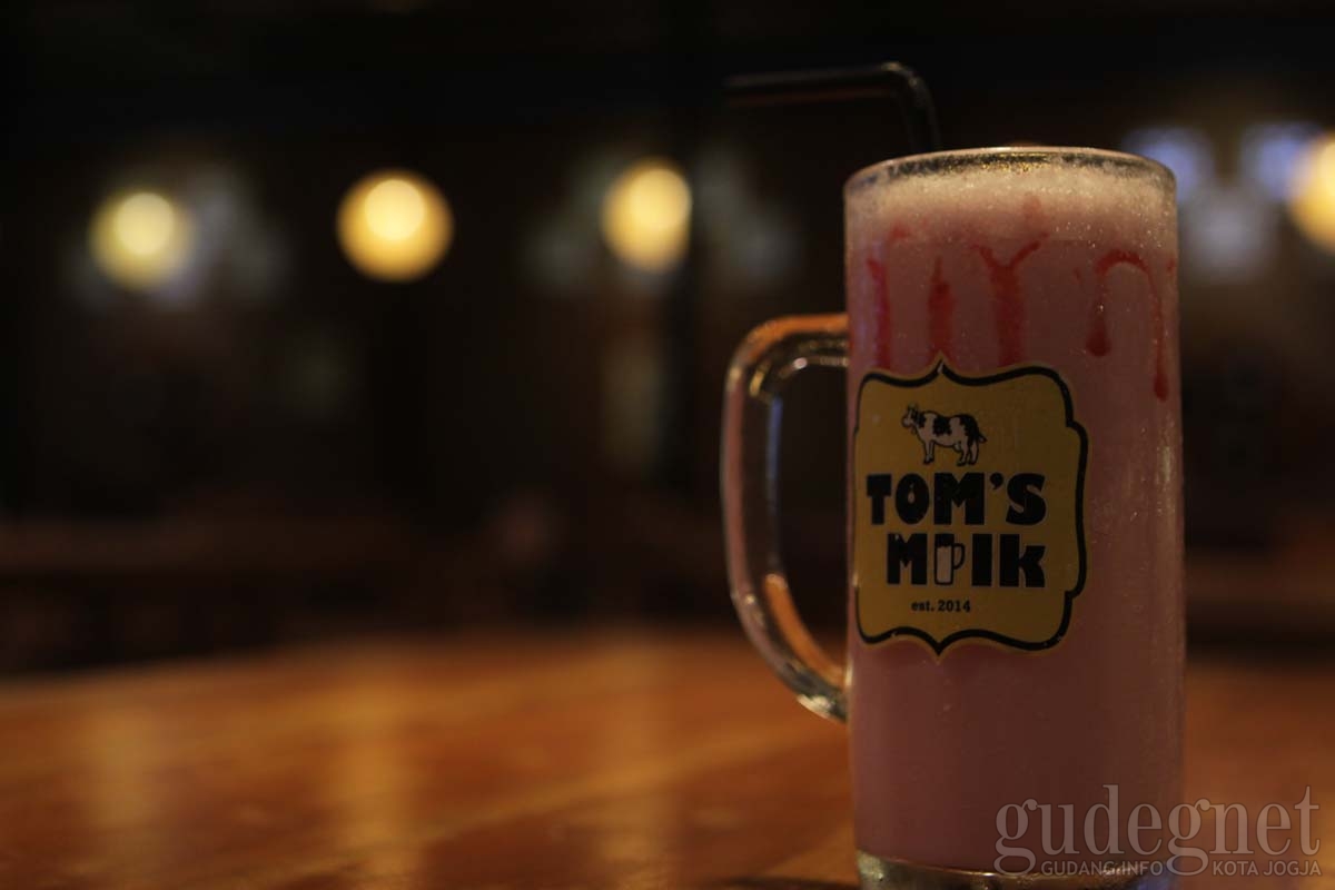 Tom's Milk Jogja