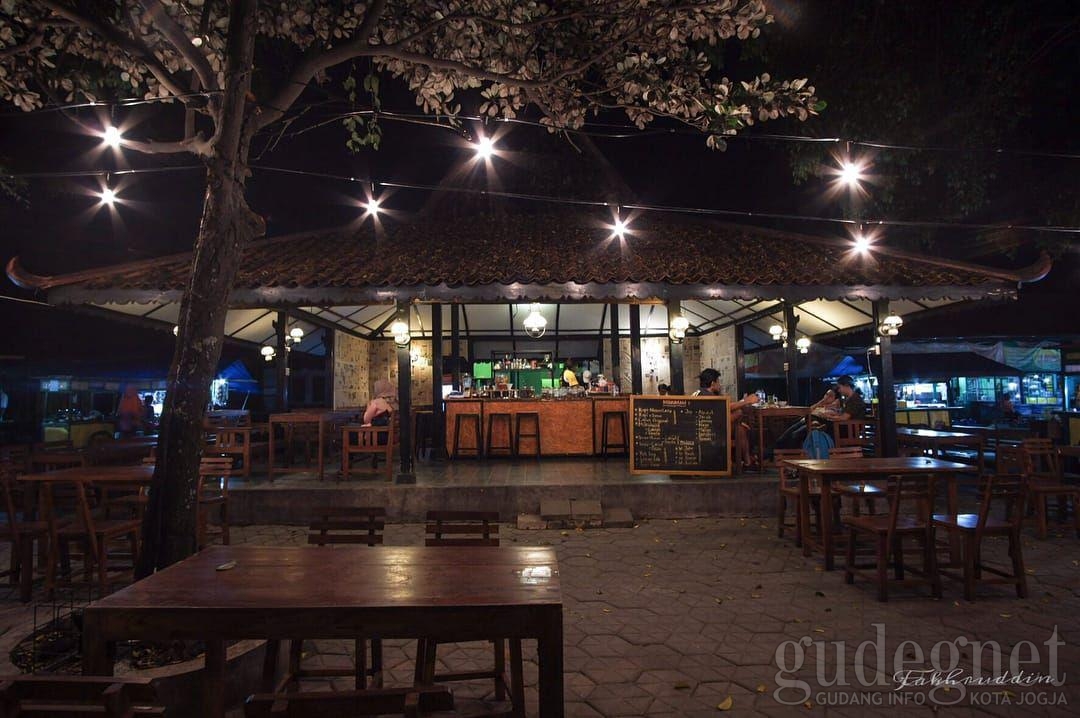 Kedai Kopi Margomulyo