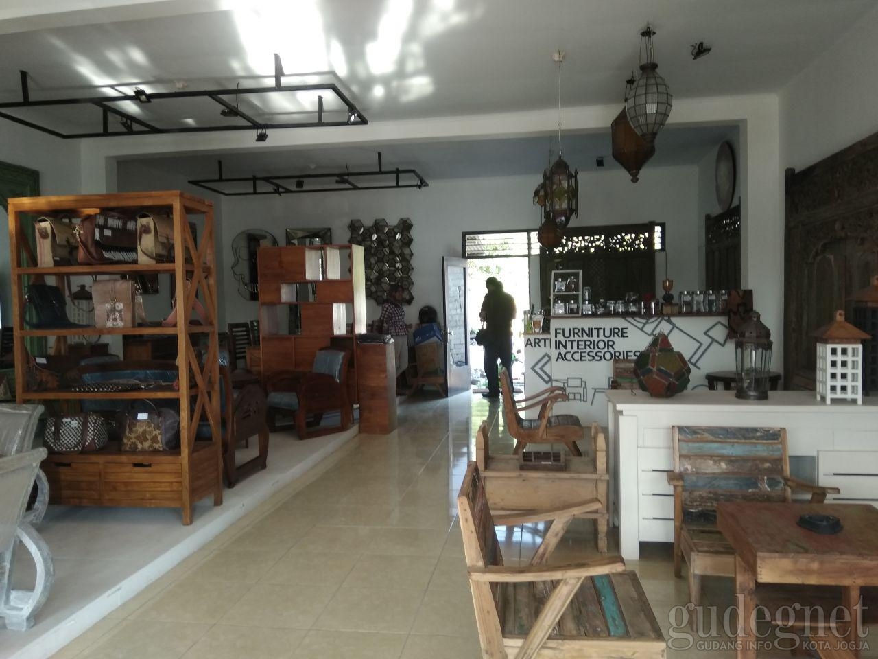 Bass Galeri Jogja