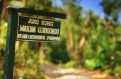 Makam Girigondo Yogyakarta