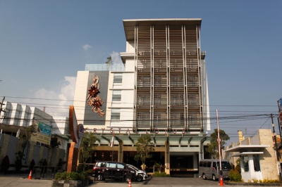 Crystal Lotus Hotel Yogyakarta 