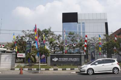 Penerbit Erlangga