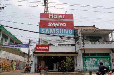Toko Gajah Mada Elektronik 