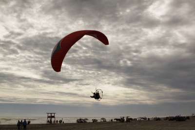 Pantai Parangendog 