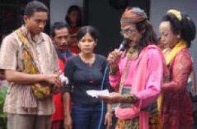 Kelahiran: Tedhak Siten