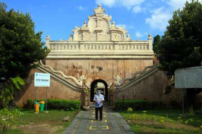 Objek Wisata Tamansari (Water Castle)