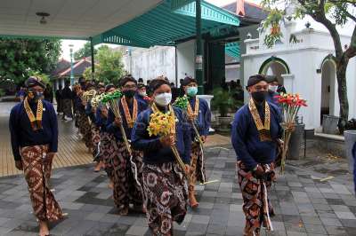 Abdi Dalem Keraton Yogyakarta