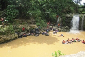 Rafting bersama