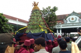 Gunungan