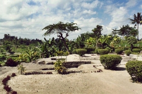Bagian candi yang belum selesai