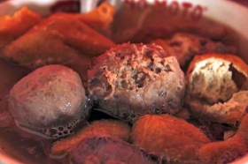 Bakso komplit plus bakso urat