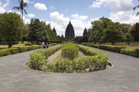 Wisata ke Candi Prambanan Yogyakarta