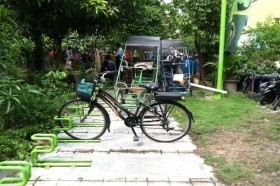 Parkir Sepeda