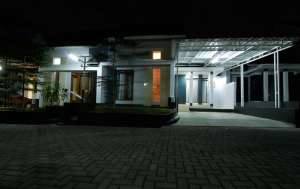 Tampak depan