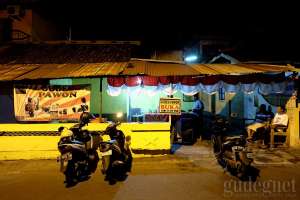 Tampilan depan warung gudeg Pawon Yogyakarta