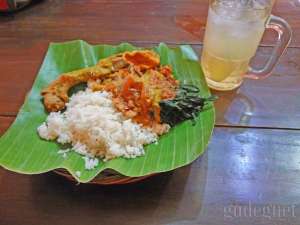 Gudeg Bu Sri Kuncen_ Nasi Gudeg Kepala Ayam