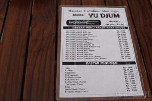 Daftar Menu dan Harga di Gudeg Yu Djum Barek