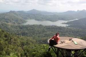 salah satu spot foto di wisata Kalibiru
