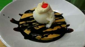 Pancake coklat di Studio Kopi