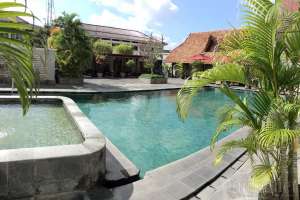 pool_mutiara_hotel