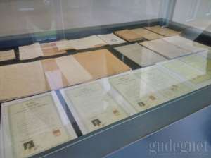 Koleksi Ijazah jaman dahulu di museum UII