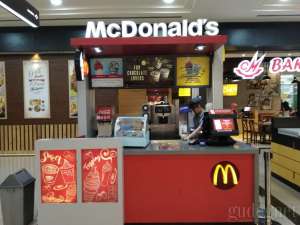 Salah satu counter di Plaza Ambarrukmo