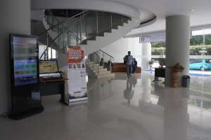 Lobby Digital Library UNY