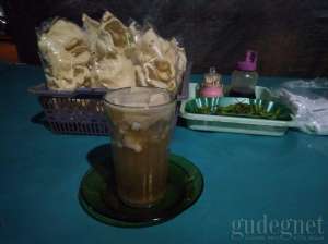 Warung wedang Bajigur Babinlon