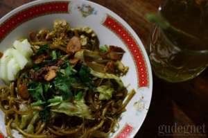 Warung Bakmi dan Teh Sere Pak Gembel Jogja