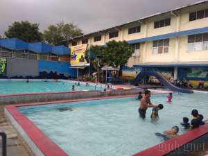 Kolam renang Umbang Tirta