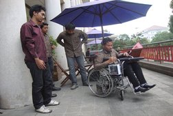 Kursi Roda berpenggerak Gelombang Otak Kursi Roda berpenggerak Gelombang Otak