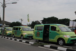 Bus Pariwisata Tak Boleh Masuk di Jeron Beteng, Shuttle Bus Penggantinya 