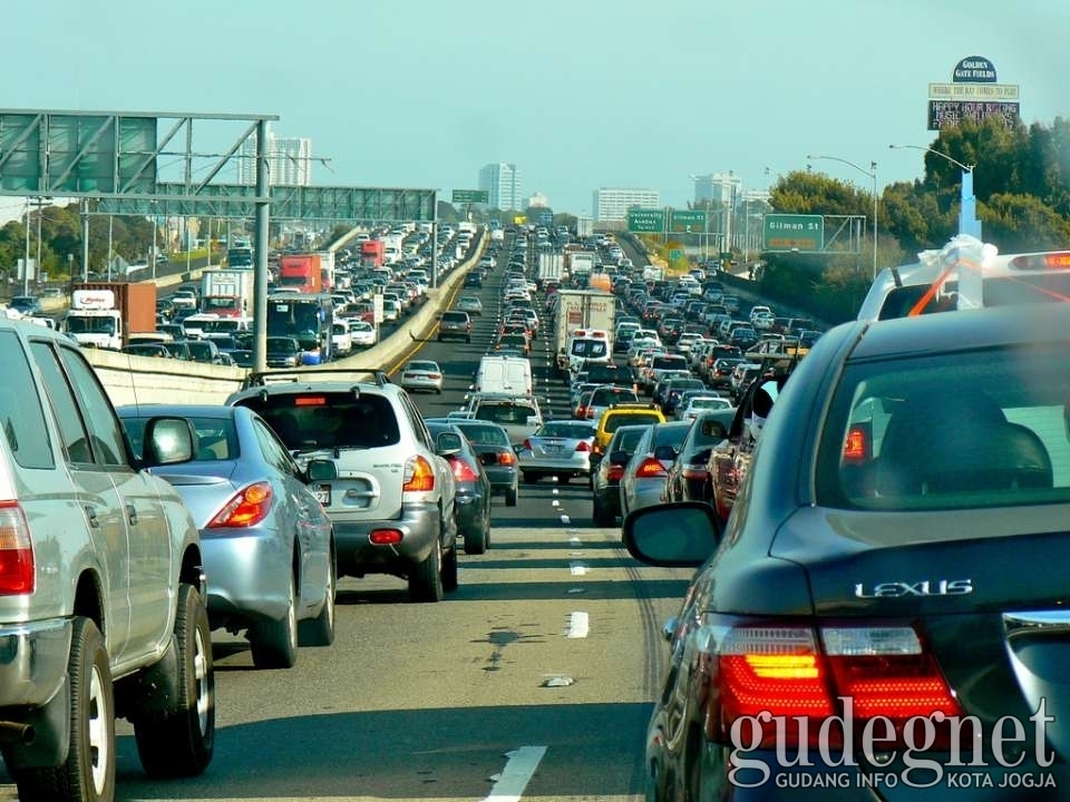 Tips Liburan Bebas Macet