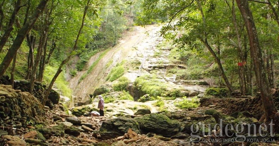Curug Banyunibo, Pemandangan Tersembunyi di Pajangan Bantul