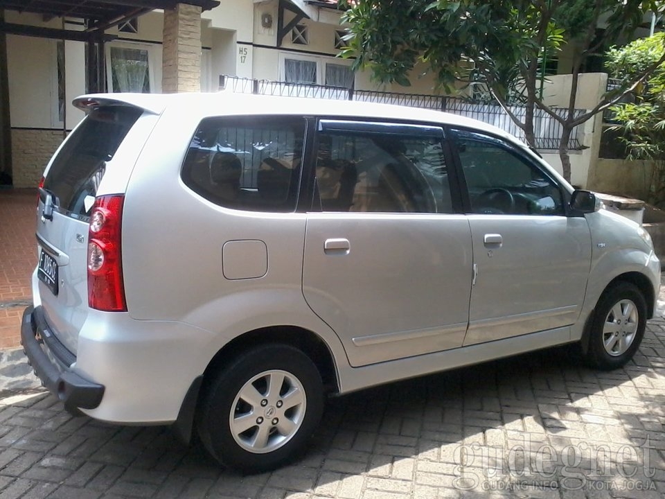 Bosen dengan Mobilmu Saat ini? Ini Dia Tips Menjual Mobil Secara Cerdas