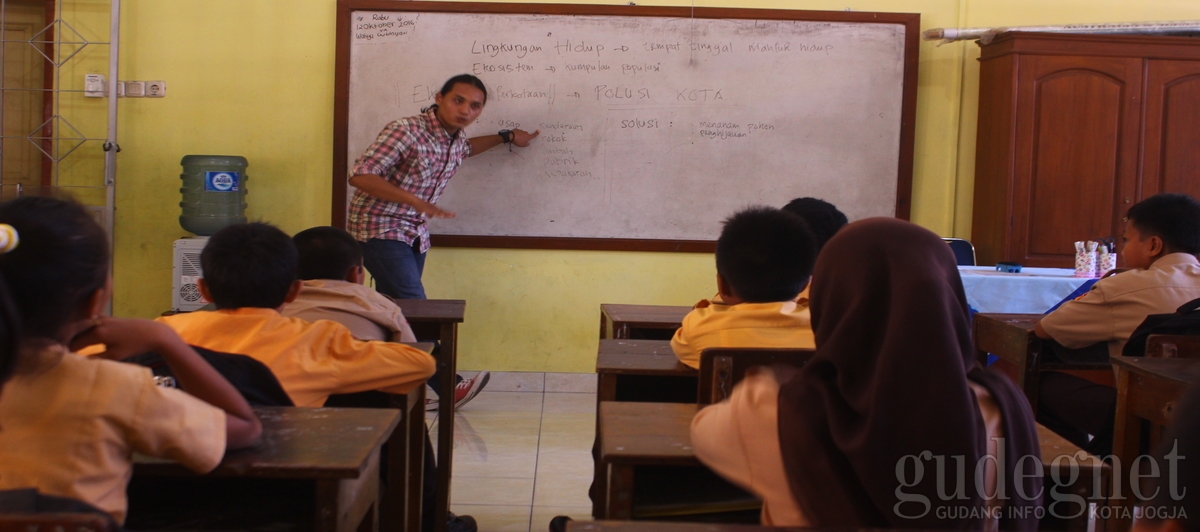 Begini Harusnya Anak Muda Menanggapi Sumpah Pemuda