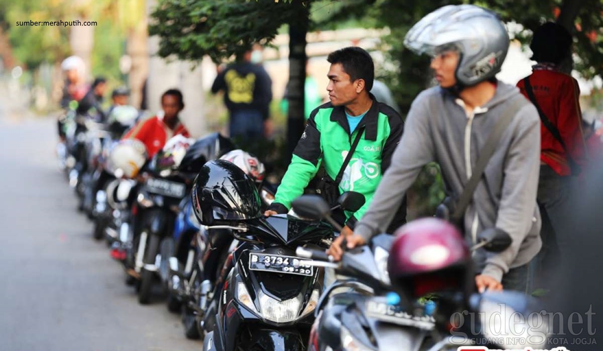 Jasa Ojek Solusi Masalah “Kaki Pegal” Saat Ngayogjazz 2016