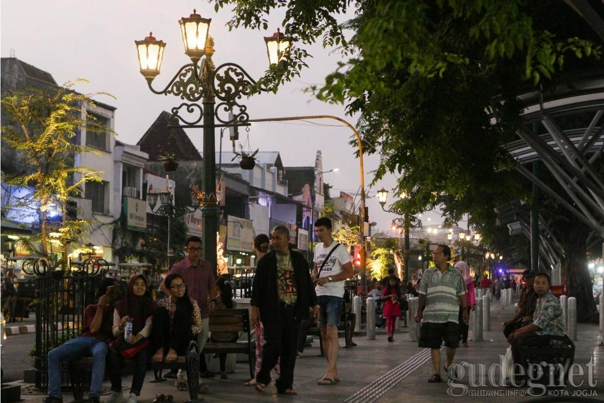 Malioboro Coffee Night Dipadati Pengunjung