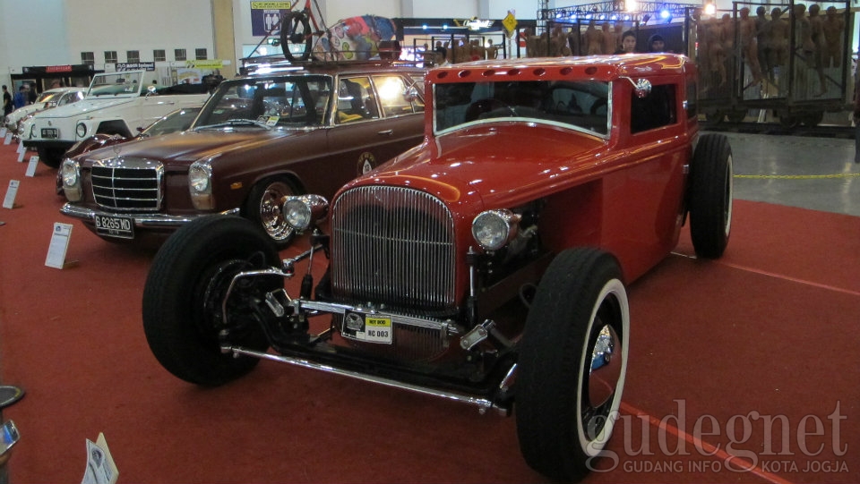 Mau Dengerin Raungan Mesin V8 American Muscle Car? Tonton Kustomfest 2017