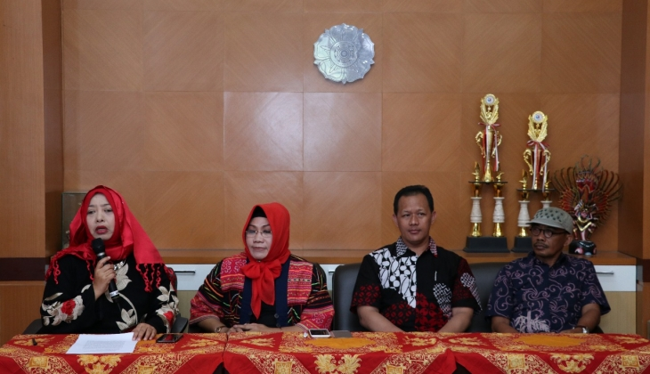 Malam ini, Saksikan Rektor dan Dekan UGM Berlakon dalam Ketoprak