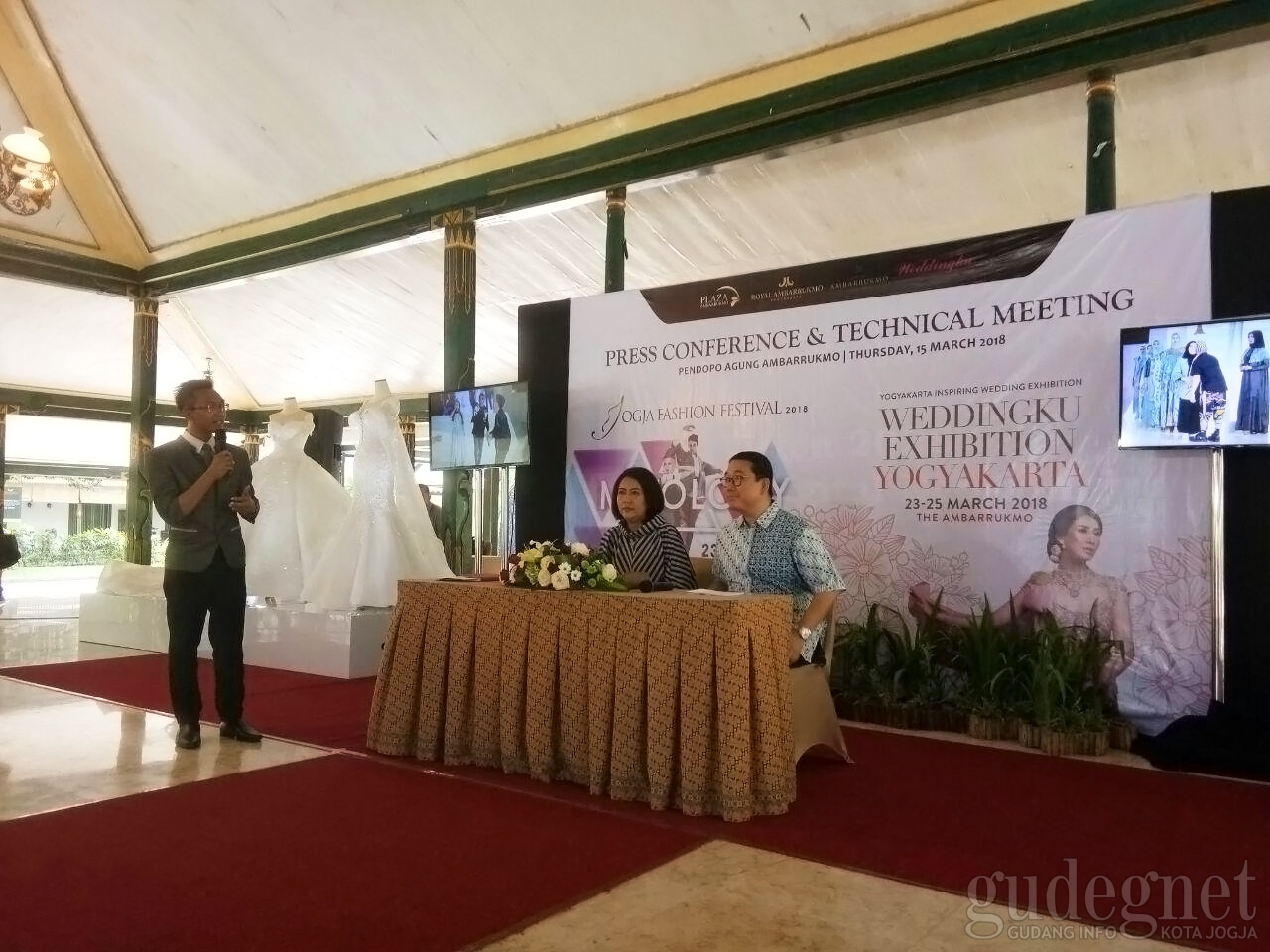 Pameran Akbar Weddingku Exhibition Yogyakarta Menampilkan Anne Avantie