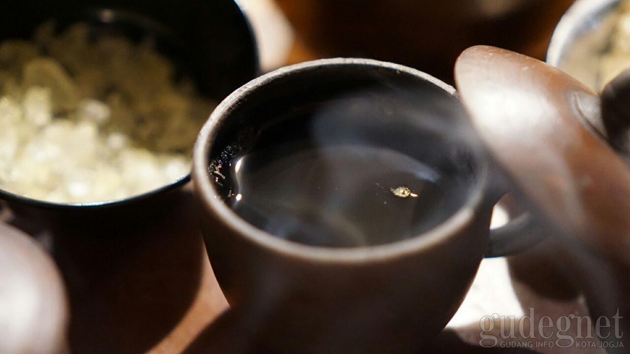 Kenali Teh Lebih Dalam di Lokalti Gemawang