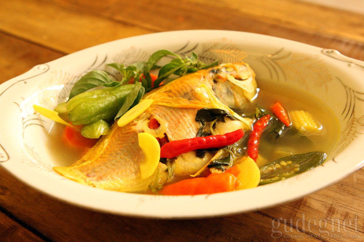 Pindang Ikan Khas Palembang Warung Barokah, Perpaduan Rasa Segar dan Pedas