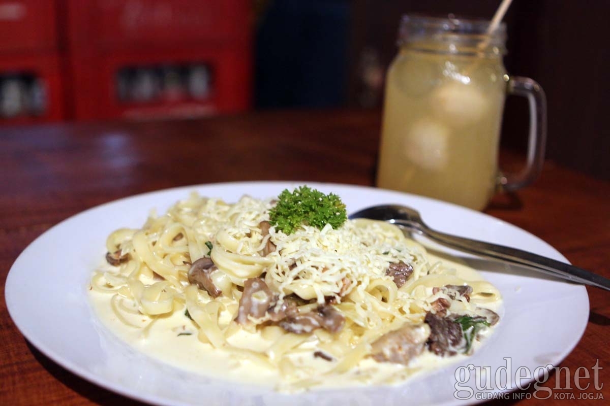Pingin Makan Pasta? Cobain Empat Tempat Ini