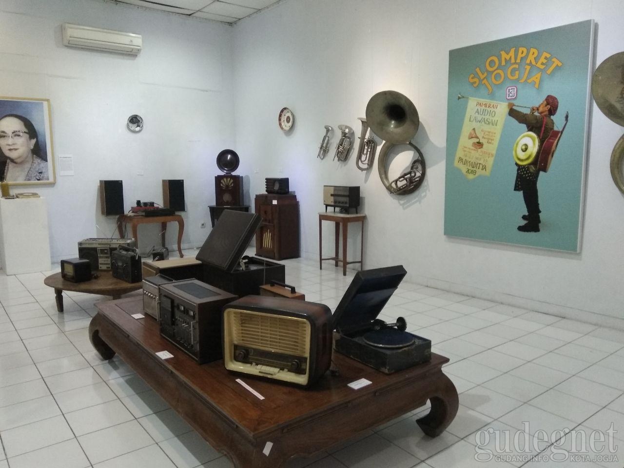 Slompret Jogja, Pamerkan Audio Lawasan Mulai dari Tahun 1890