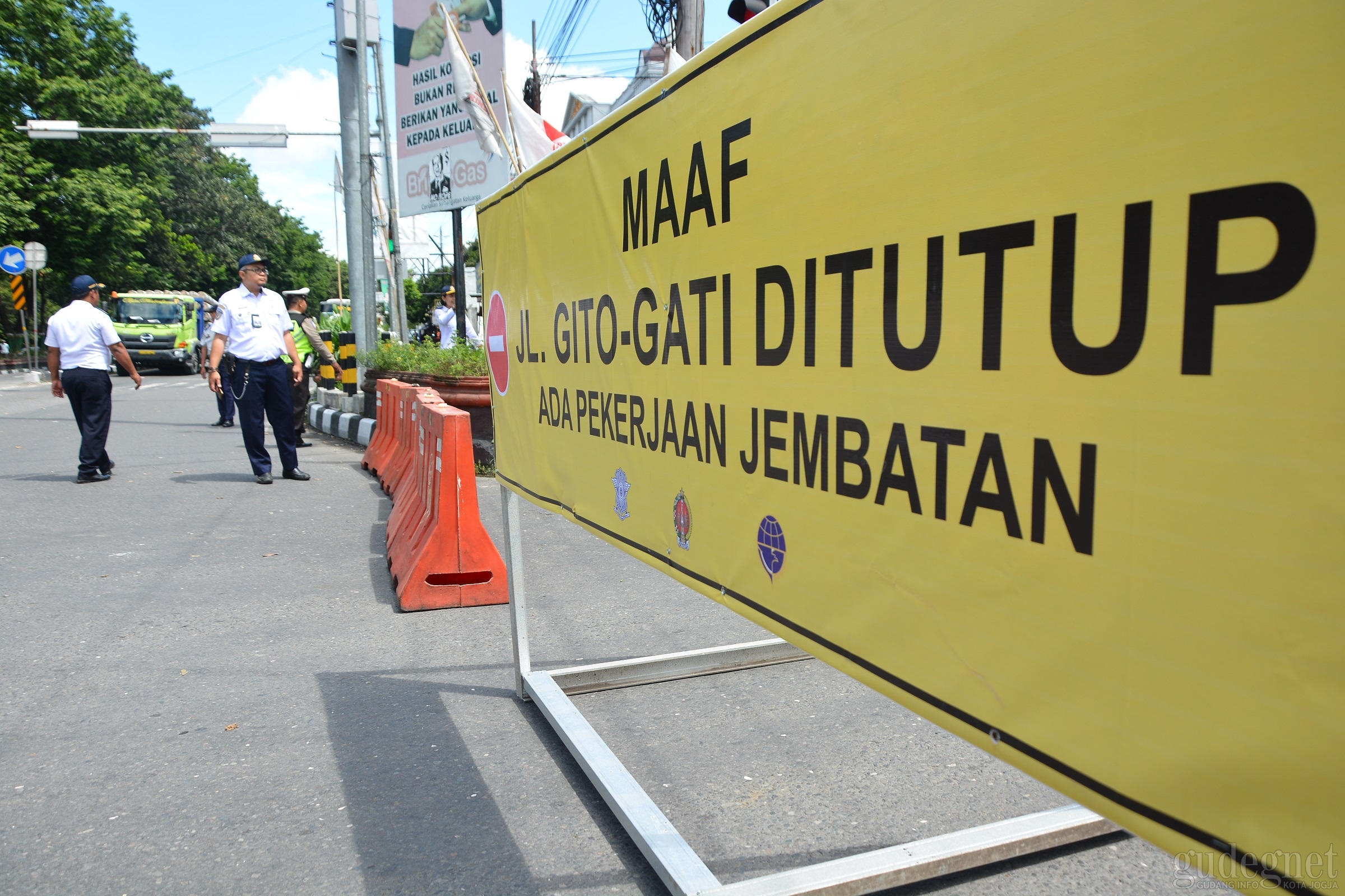 Mulai Hari Ini Jalan Gito Gati Ditutup