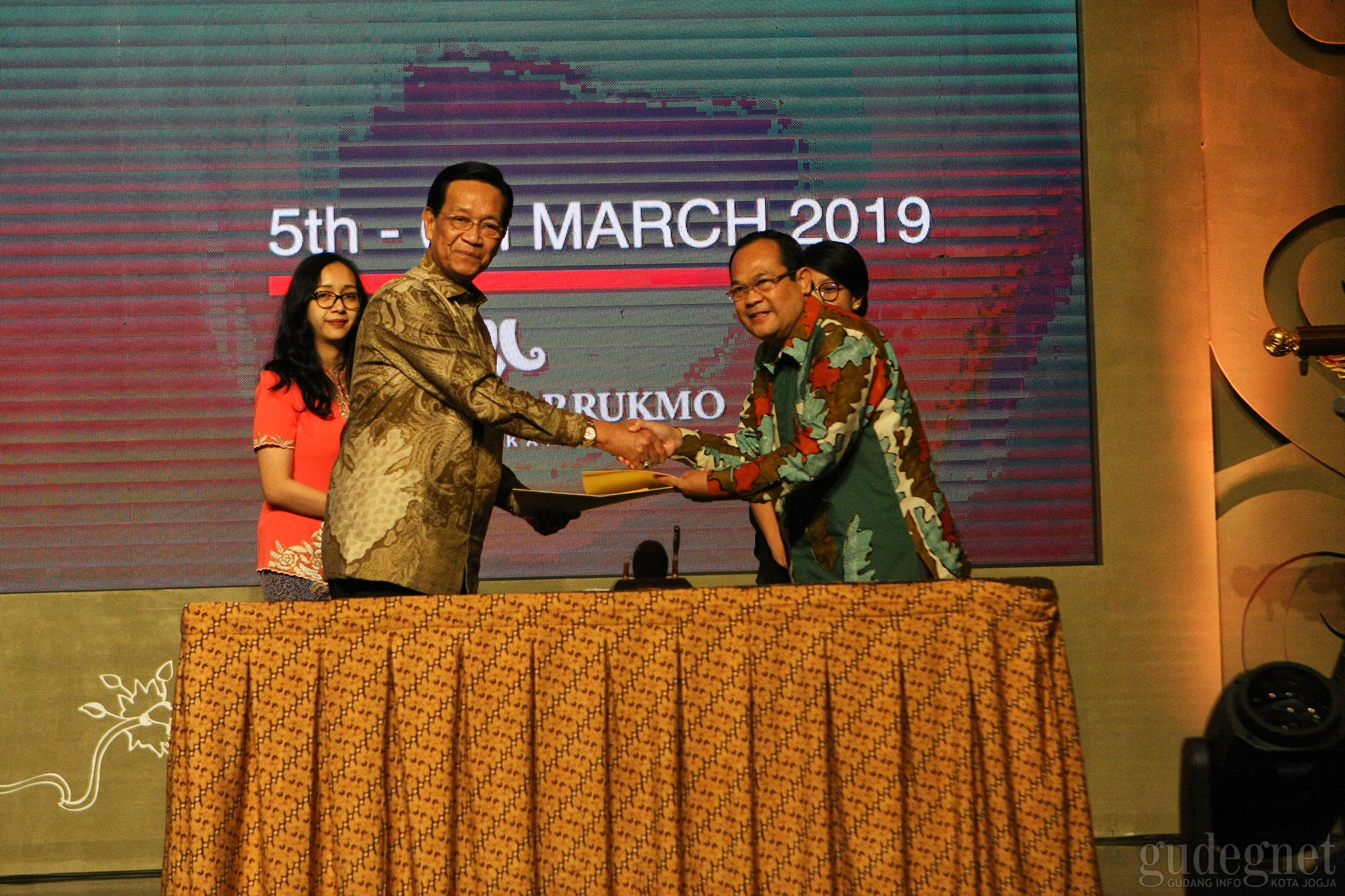 Tandatangani MoU, Keraton dan UNY Harap Realisasi Nyata dari Kajian Manuskrip