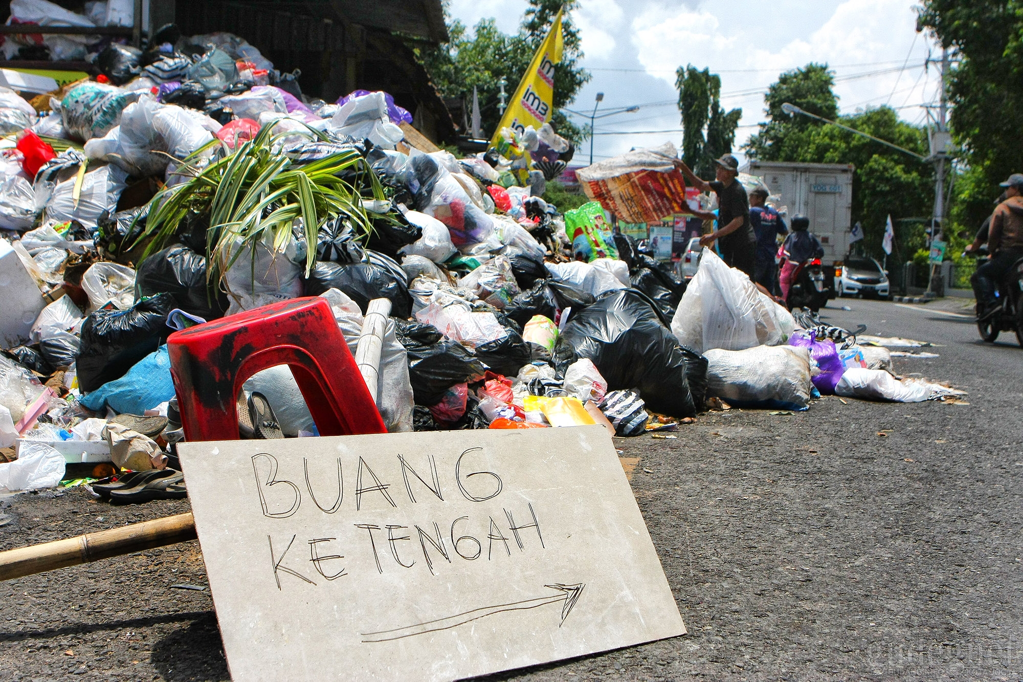TPST Piyungan Tutup, Sampah Menumpuk di Sejumlah Titik Kota Yogyakarta